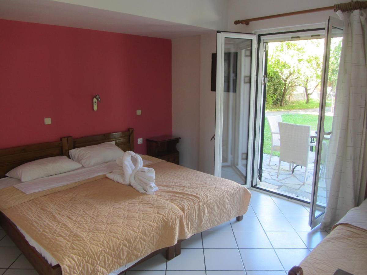 Xristina Studios Vasilikí Exteriör bild